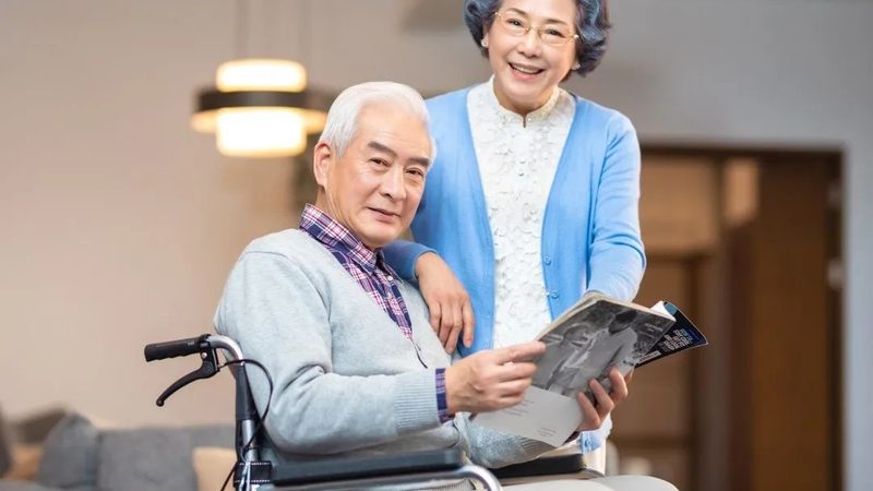 社区资源是选择社区养老模式的重要依据。一个完善的社区养老模式需要具备以下资源：