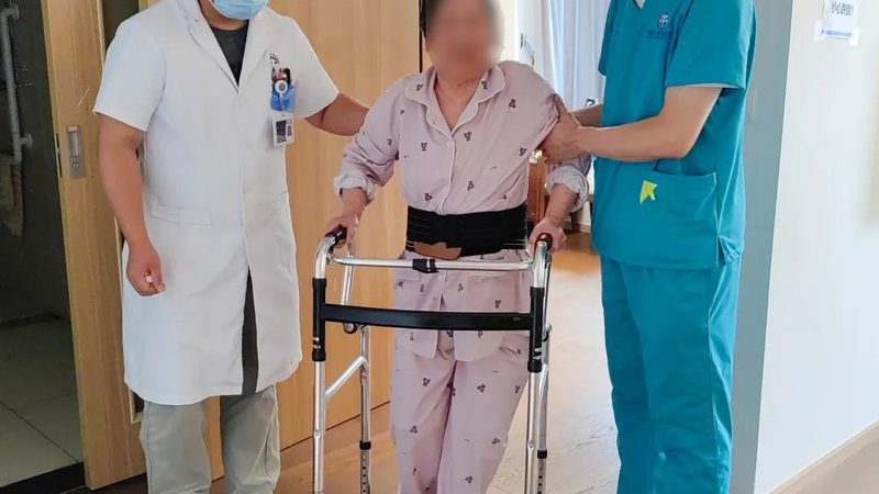 居家养老陪护，一小时的价格构成揭秘