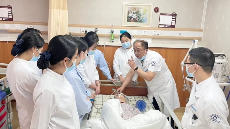 医养结合智能设备，守护失能老人的晚年生活